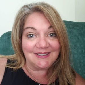 Meet your Posher, Caroline